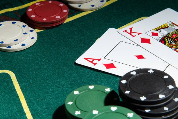 Live dealer table streaming on a7777 mobile showing dealer, cards, and chat interface